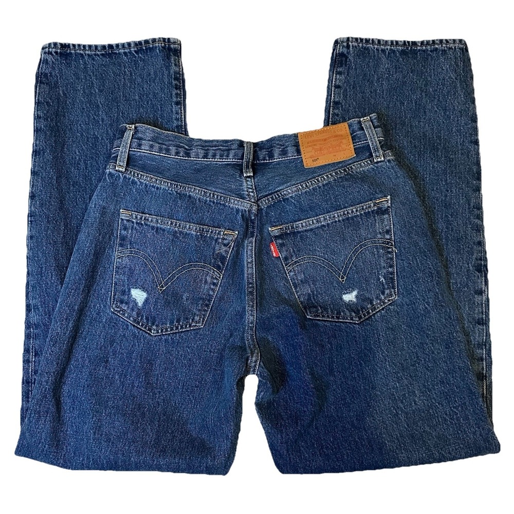 Levi's Women's 501 Mid Rise Button Fly Distressed Straight Leg Size 26 - Picture 8 of 10